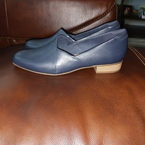 Clarks Women's Juliet Palm Loafer Size 10 Medium